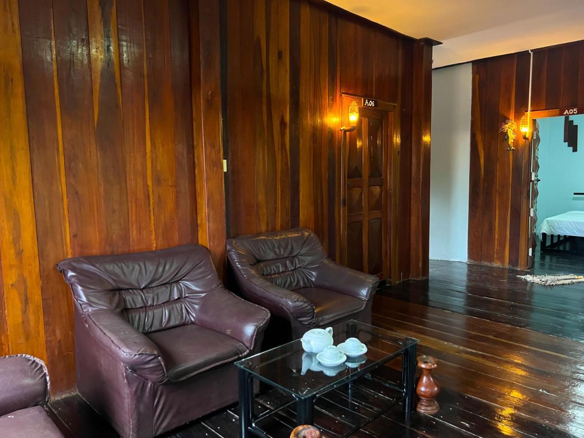 Lotus Blanc Homestay Battambang Exterior photo
