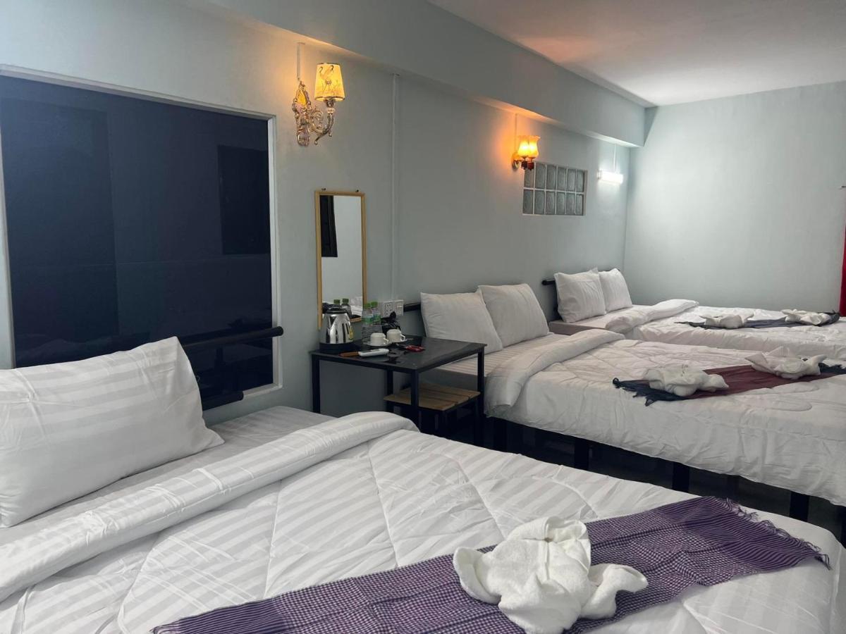 Lotus Blanc Homestay Battambang Exterior photo